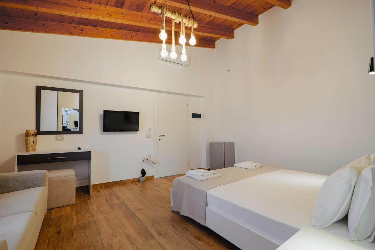 Venti Et Maris Hotel Ksamil Kültér fotó
