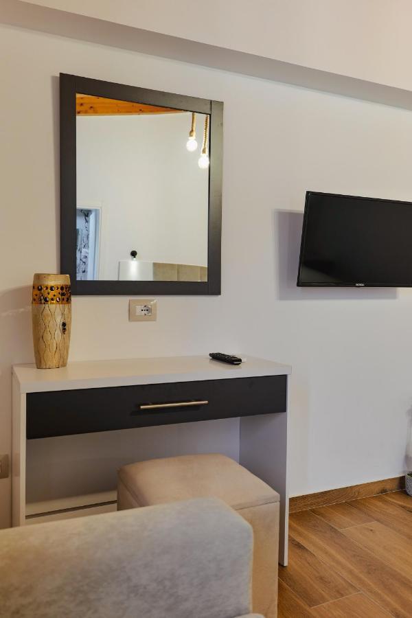 Venti Et Maris Hotel Ksamil Kültér fotó